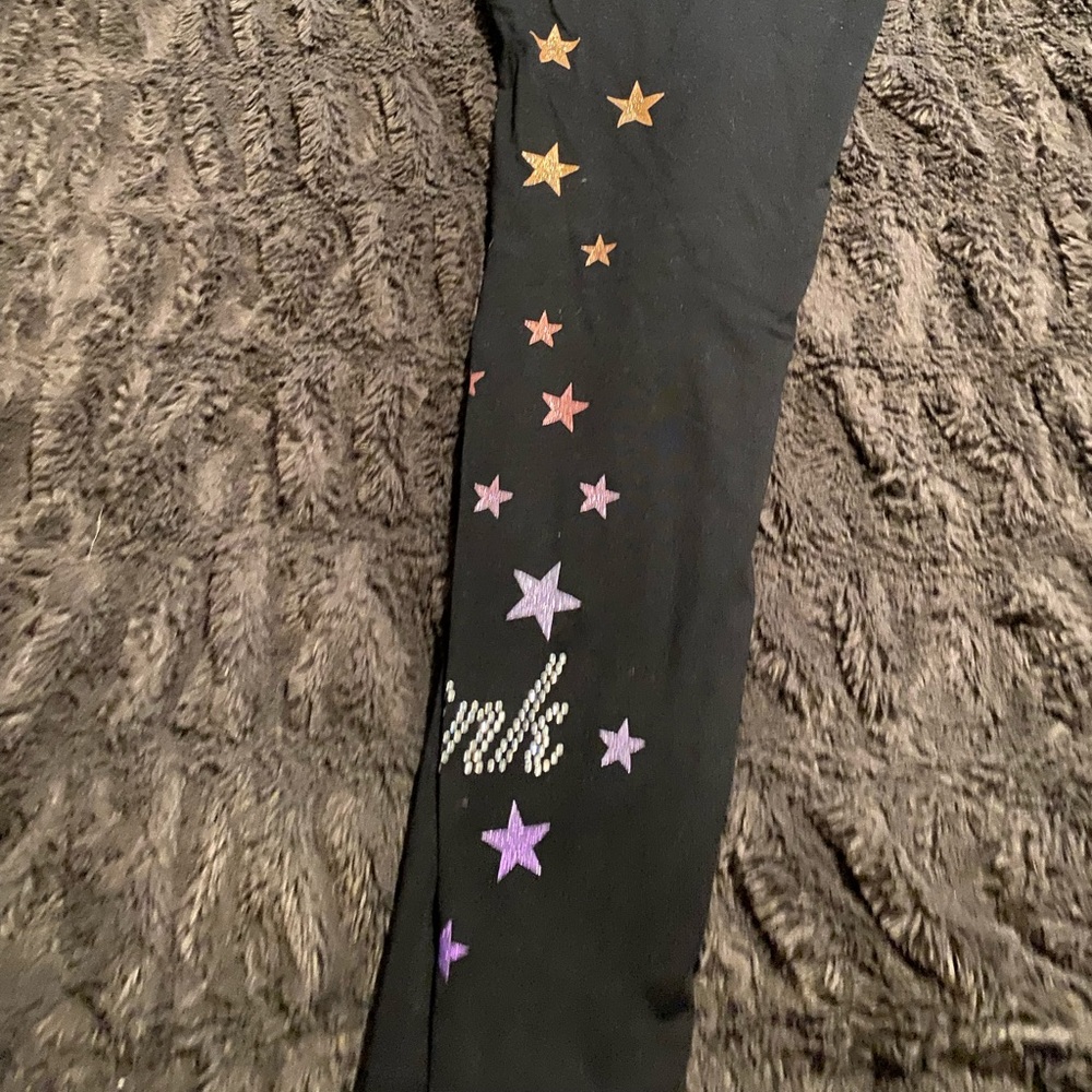 Vs pink yoga pants